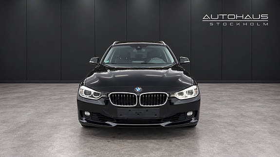 BMW 330d 2 of 22