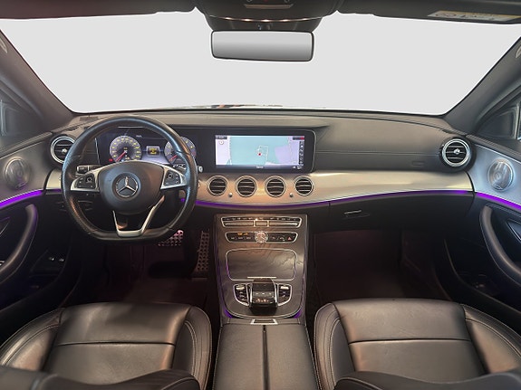 Mercedes-Benz E400 14 of 19