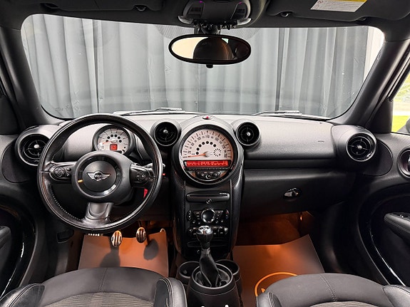 MINI Countryman Cooper SD 9 of 13