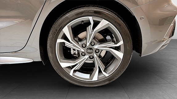 Audi A3 6 of 16