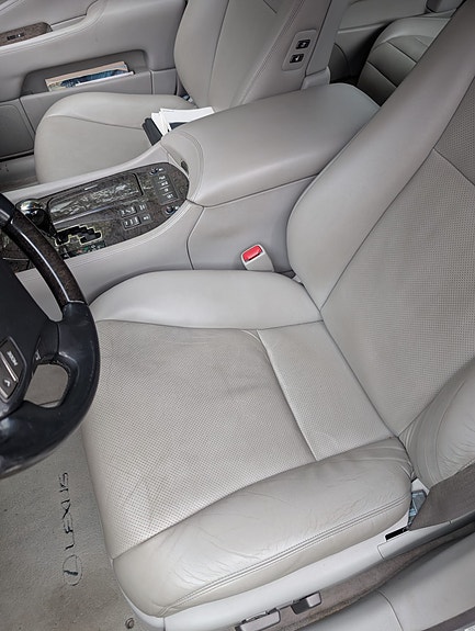 Lexus LS600h L 5 of 14