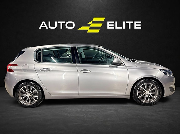 Peugeot 308 7 of 24