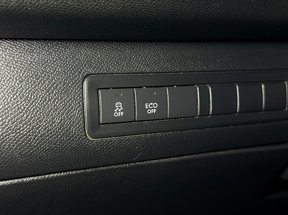 Peugeot 308 22 of 24