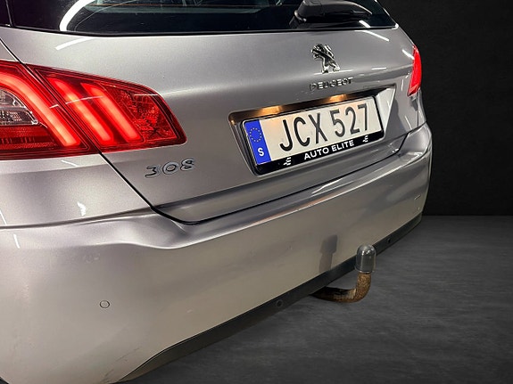 Peugeot 308 4 of 24