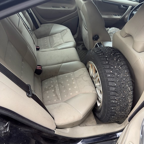 Volvo S60 9 of 10