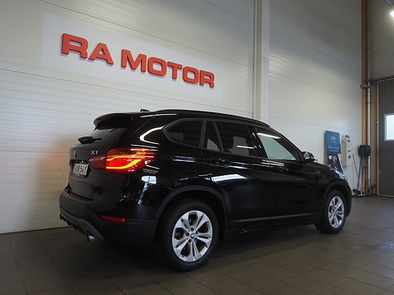 BMW X1 5 of 23