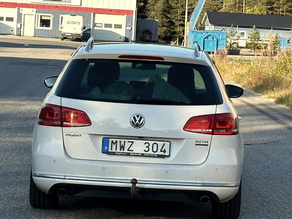 Volkswagen Passat 7 of 14