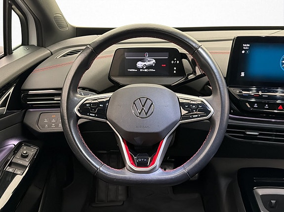 Volkswagen ID.4 GTX 16 of 30