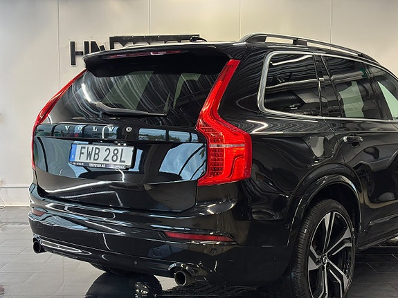 Volvo XC90 8 of 29