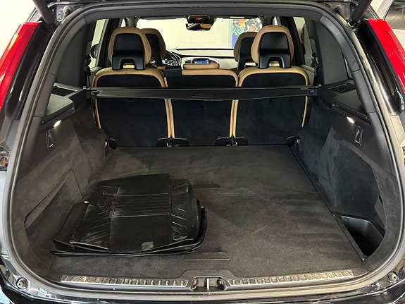 Volvo XC90 9 of 29