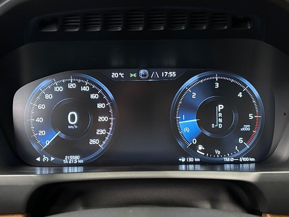 Volvo XC90 21 of 29