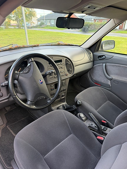 Saab 9-3 4 of 6
