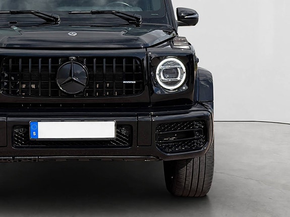 Mercedes-Benz G350 5 of 30