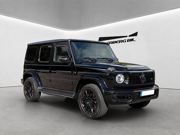 Mercedes-Benz G350 27 of 30