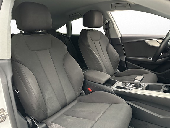 Audi A5 9 of 28