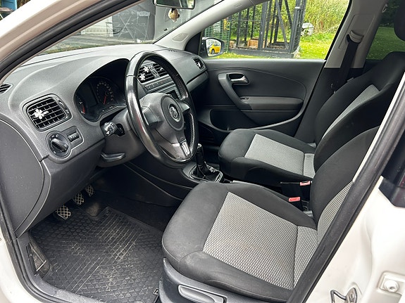 Volkswagen Polo 11 of 18