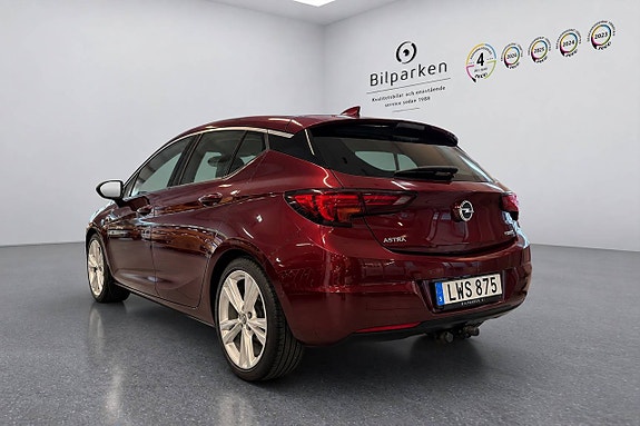Opel Astra 3 of 18