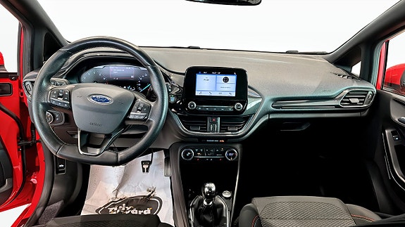 Ford Fiesta 4 of 9