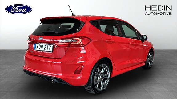 Ford Fiesta 2 of 9