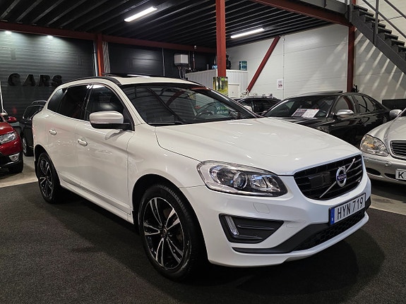 Volvo XC60 3 of 30