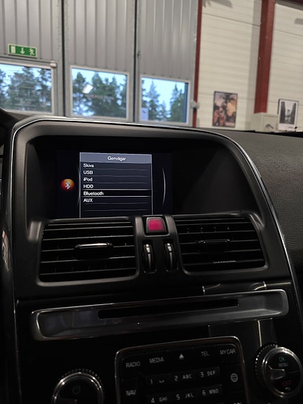 Volvo XC60 26 of 30
