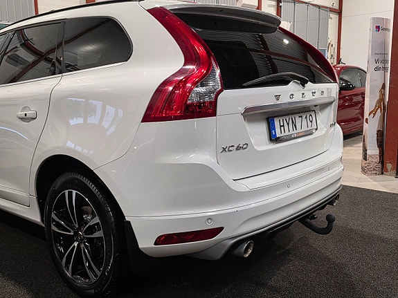 Volvo XC60 8 of 30