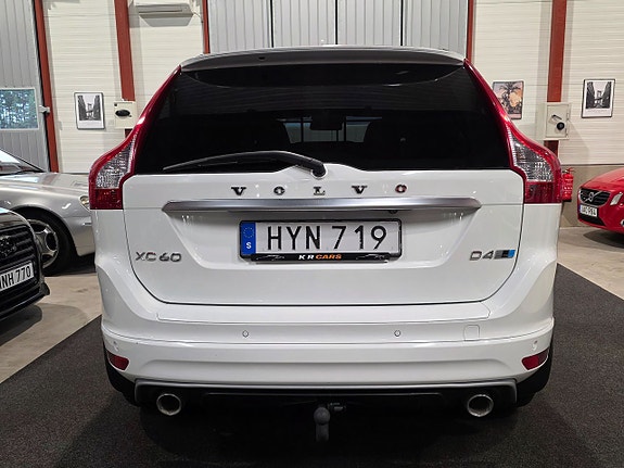 Volvo XC60 6 of 30