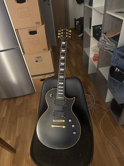 LTD EC-1000
