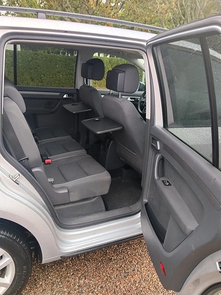 Volkswagen Touran 12 of 13