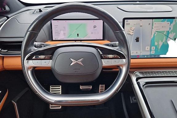 XPeng G9 12 of 24