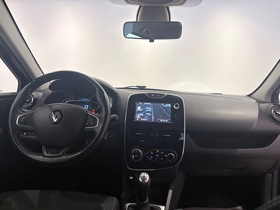 Renault Clio 11 of 11