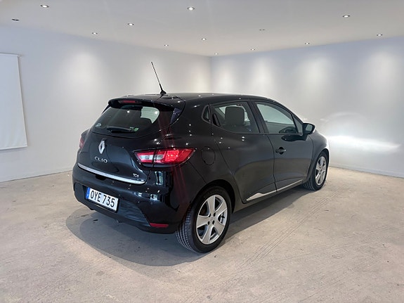 Renault Clio 7 of 11