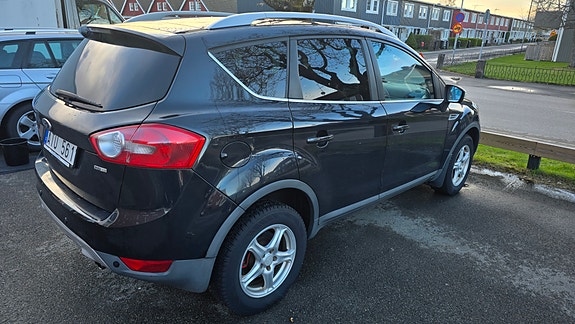 Ford Kuga 3 of 15