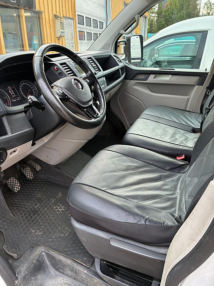 Volkswagen Transporter 7 of 11