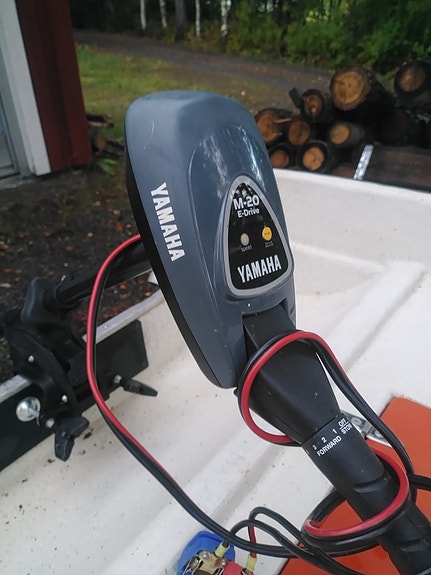 Örnvik 435 med Yamaha elmotor. 6 of 7