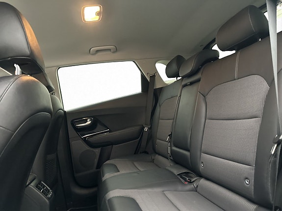 Kia Niro 13 of 25