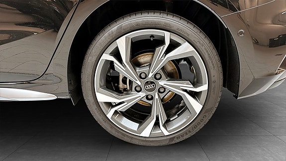 Audi A3 6 of 15