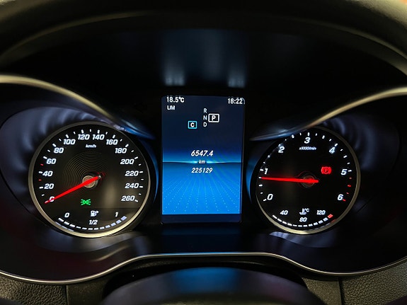 Mercedes-Benz C200 d 15 of 30