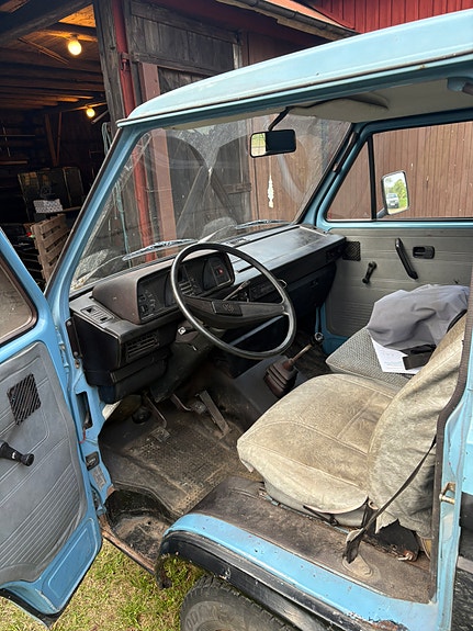 Volkswagen Transporter 6 of 7