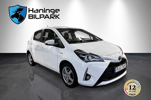 Toyota Yaris 5 of 28