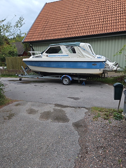 Flipper 620 (1984) – Honda bf-90hk 4-takt -1997 & nybesiktigad 80-trailer 2 of 5