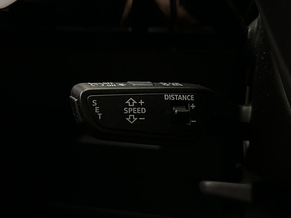 Audi e-tron 21 of 30
