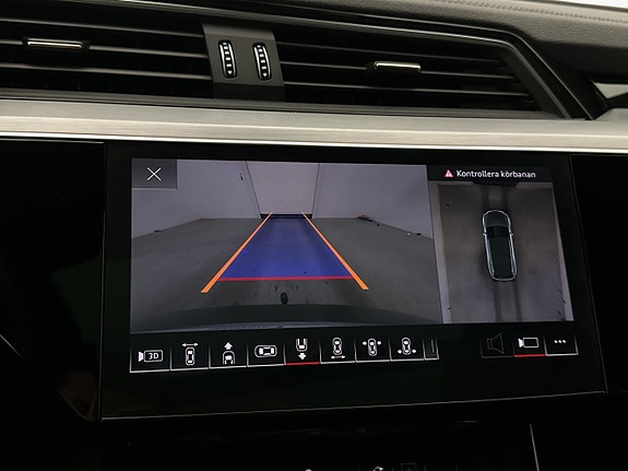Audi e-tron 25 of 30
