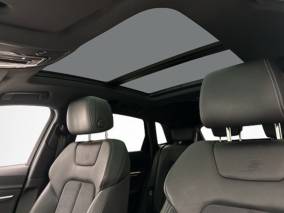 Audi e-tron 15 of 30