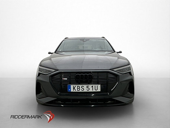 Audi e-tron 3 of 30