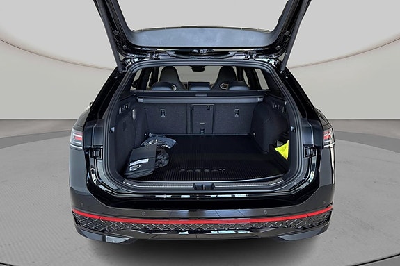 Volkswagen Passat 7 of 8