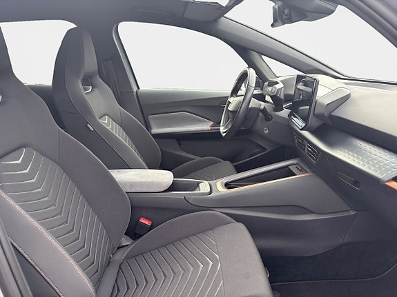 Cupra Born 15 of 15