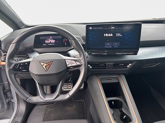 Cupra Born 10 of 15