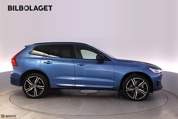 Volvo XC60 2 of 30