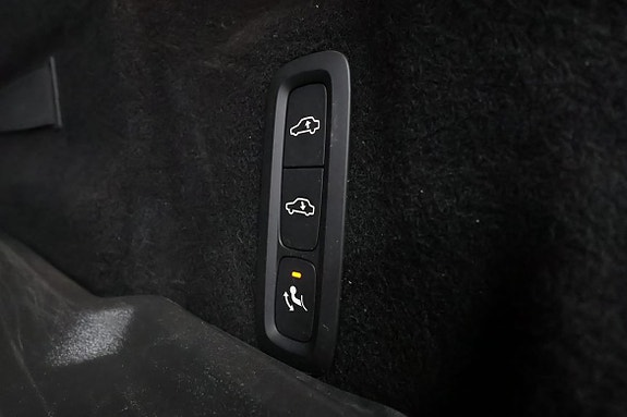 Volvo XC60 21 of 30